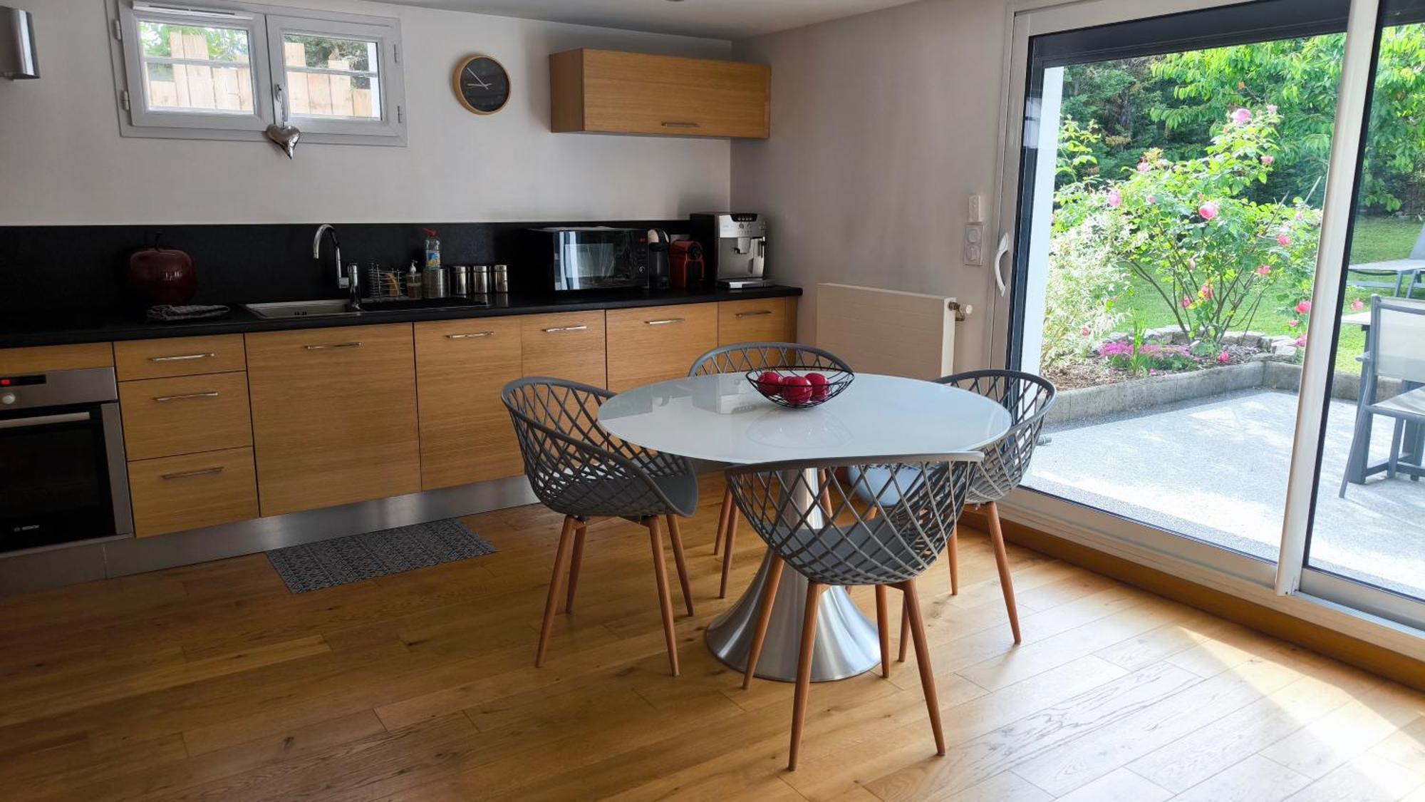 Tres Bel Appartement Avec Vue Sur Les Montagnes Saint Ismier ภายนอก รูปภาพ